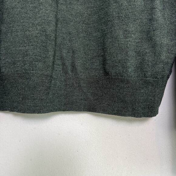 Saks Fifth Avenue Men's Extra Fine Merino Wool Green V Neck Sweater Sz XL Basic - Picture 2 of 13